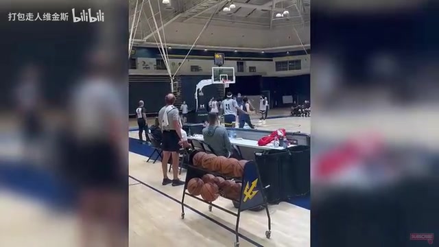 全员登场掘金队内对抗赛瓦兰约基奇状态火热