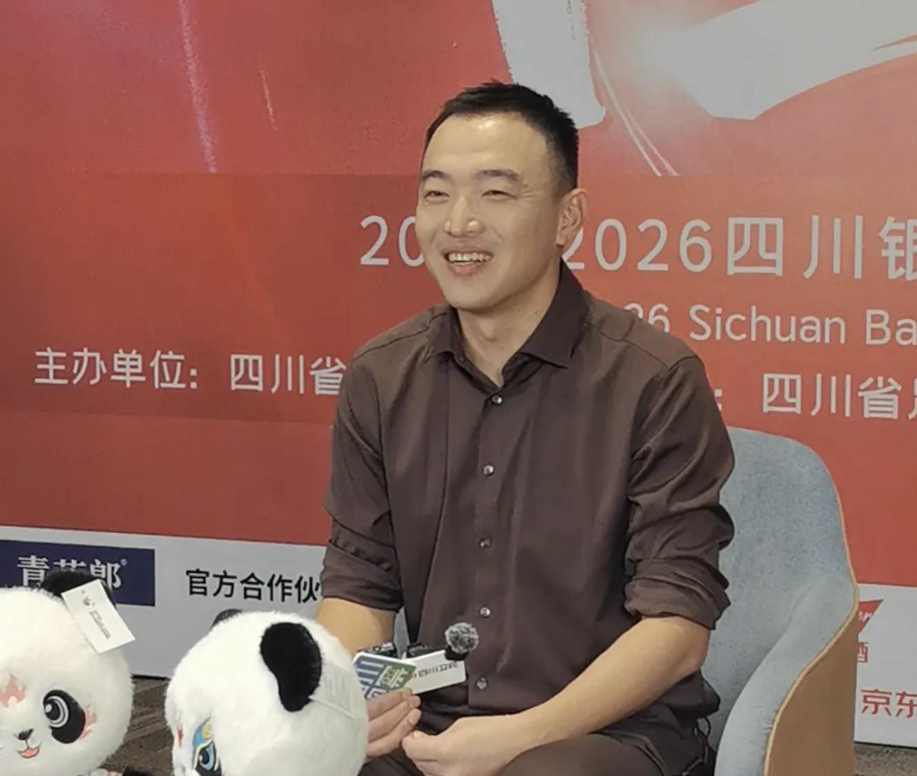 冯潇霆：重返四川回忆起冠城往事；川超印象最深的是凉山队