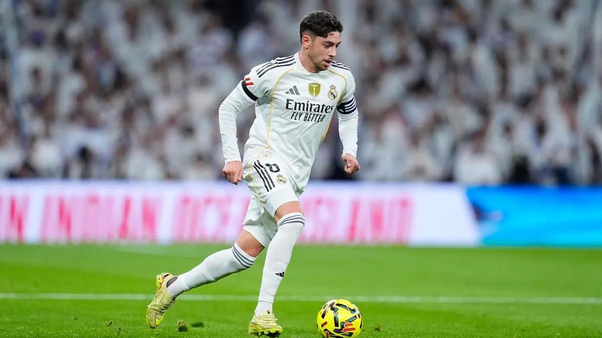 每体：巴尔韦德或将以右后卫角色出战对阵马竞的西超杯