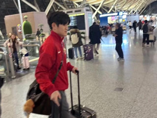 刘祝润去留难定 大连英博一心想留却要看海港眼色 海港应学会放手